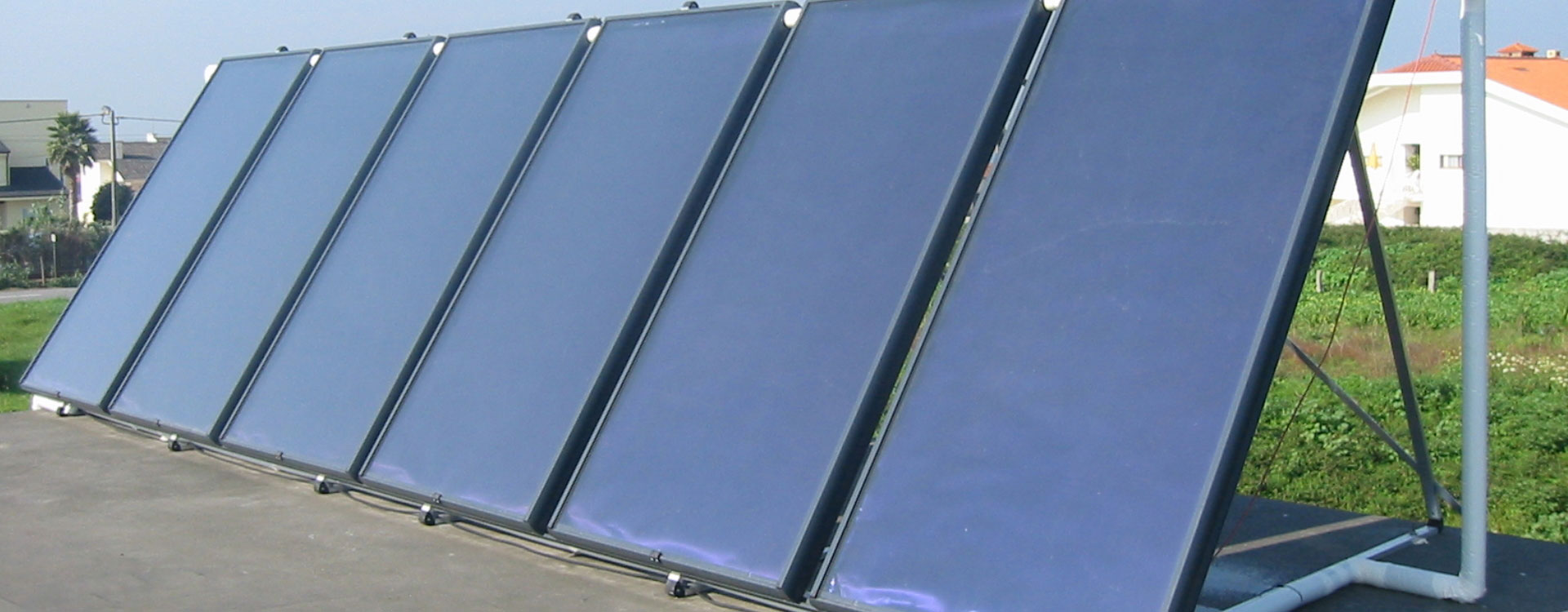 Painel Solar Solius para aquecimento ambiente e águas sanitárias e piscina 